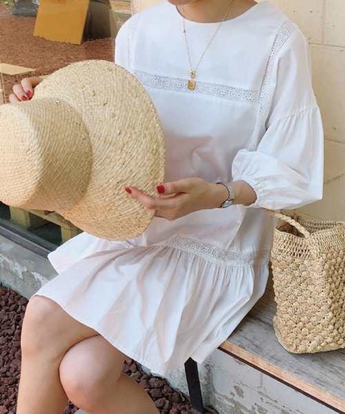 meJane(ミージェーン)の「フロントレースチュニックミニワンピース【ZOZOTOWN限定】(ワンピース・レディース・ホワイト・FREE)」の8枚目の写真