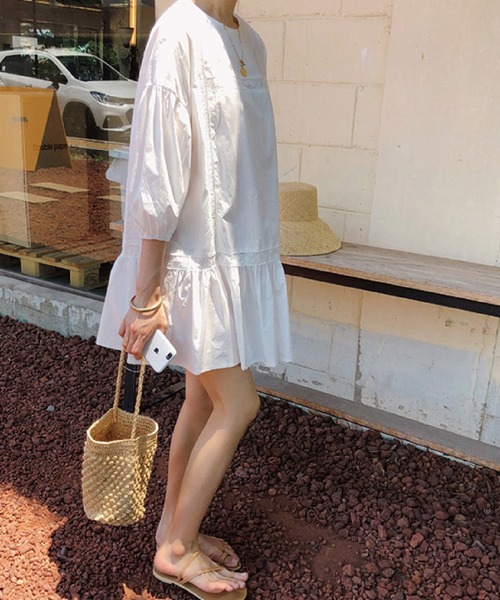 meJane(ミージェーン)の「フロントレースチュニックミニワンピース【ZOZOTOWN限定】(ワンピース・レディース・ホワイト・FREE)」の7枚目の写真