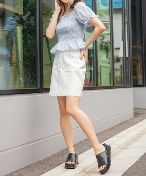 WEGO（ウィゴー）の「WEGO/2WAYシャーリングブラウス（シャツ/ブラウス・レディース・ホワイト/その他2/ブラック/アニマル/マルチ/その他1/その他3/グリーン系その他/その他5/その他4/ブルー系その他2/ベージュ系その他2・FREE）」の20枚目の写真