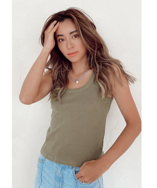 ALEXIA STAM（アリシアスタン）の「【ViVi 9月号掲載】Round Neck Rib Tank Top/ラウンドネックリブタンクトップ（Tシャツ/カットソー・レディース・オレンジ/ホワイト/キャメル/チャコールグレー/カーキ/グレー/グレイッシュベージュ・FREE）」の6枚目の写真