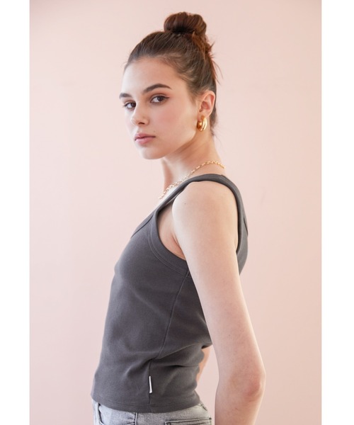 ALEXIA STAM（アリシアスタン）の「【ViVi 9月号掲載】Round Neck Rib Tank Top/ラウンドネックリブタンクトップ（Tシャツ/カットソー・レディース・オレンジ/ホワイト/キャメル/チャコールグレー/カーキ/グレー/グレイッシュベージュ・FREE）」の14枚目の写真
