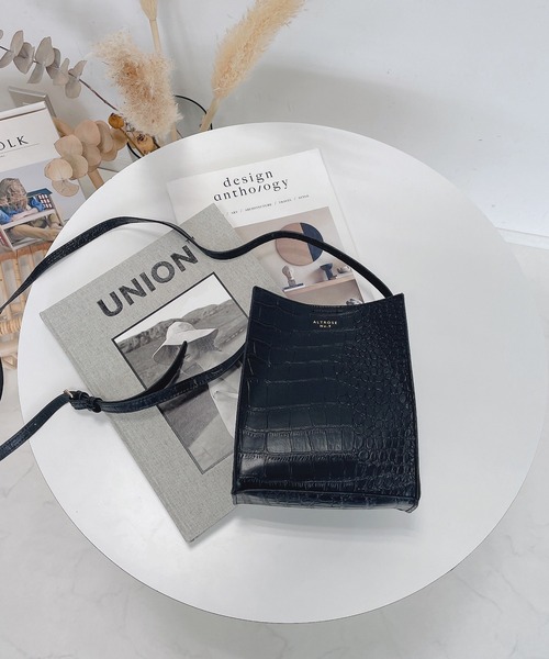 AS KNOW AS plus（アズノゥアズプラス）の「◎シンシア スクエアショルダーバッグ（ショルダーバッグ・レディース・ブラック/パープル/グレー/オレンジ/ブルー/ブラック系その他/ブラウン系その他・FREE）」の3枚目の写真