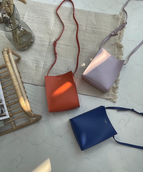 AS KNOW AS plus（アズノゥアズプラス）の「◎シンシア スクエアショルダーバッグ（ショルダーバッグ・レディース・ブラック/パープル/グレー/オレンジ/ブルー/ブラック系その他/ブラウン系その他・FREE）」の8枚目の写真