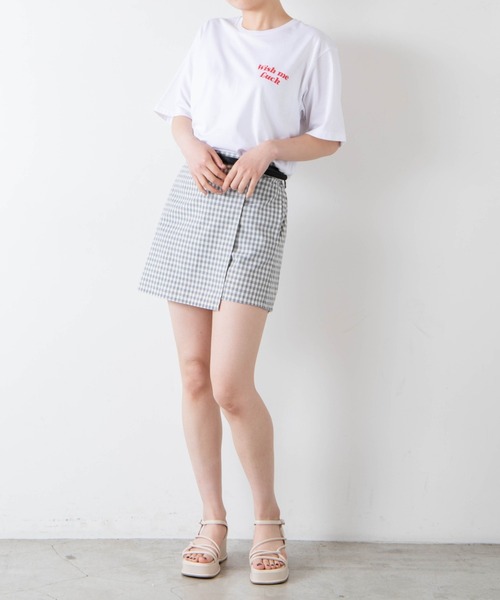 WEGO（ウィゴー）の「WEGO/チェリーバックプリントTシャツ（Tシャツ/カットソー・レディース・ホワイト/ブラック・SMALL/MEDIUM/LARGE）」の4枚目の写真