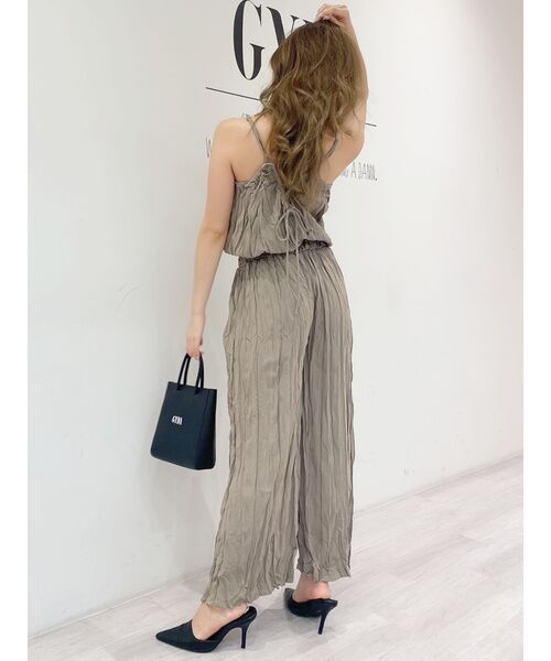 GYDA（ジェイダ）の「BACKレースアップワッシャープリーツロンパース（つなぎ/オールインワン・レディース・ブラック/ベージュ/アイボリー・FREE）」の11枚目の写真