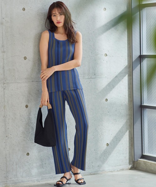 KOBE LETTUCE(コウベレタス)の「クリアヒールストリングサンダル(サンダル・レディース・ゴールド/アイボリー/グレイッシュベージュ/ブラック・L/M/LL/S)」の8枚目の写真