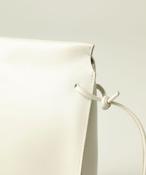 MARROW（マロウ）の「ベントポーチ MA-AC1303（ショルダーバッグ・レディース・ライトグレー/ブラック/オリーブ・FREE）」の19枚目の写真