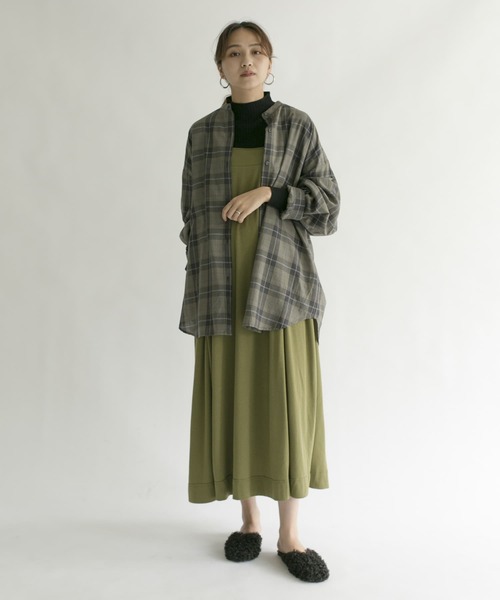 KBF（ケイビーエフ）の「ロングカットワンピース（ワンピース・レディース・ブラック/アイボリー/カーキ・ONE）」の6枚目の写真