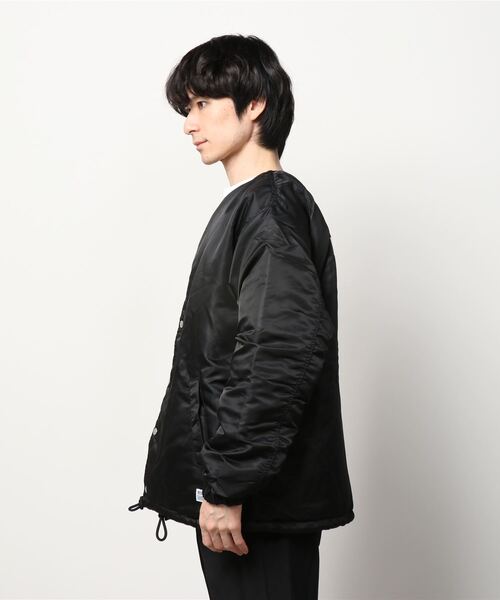 MAGIC NUMBER(マジック ナンバー)の「【MAGIC NUMBER】REVERSIBLE MA-COACH JK(ノーカラージャケット・メンズ・ブラック/オリーブ・MEDIUM/LARGE/X-LARGE)」の3枚目の写真