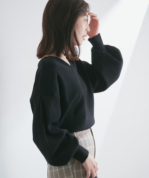 VIS(ビス)の「前後2WAYで楽しめる、ボリュームスリーブミラノリブプルオーバー(ニット/セーター・レディース・パープル系その他/ブラック/オレンジ/ベージュ・FREE)」の7枚目の写真