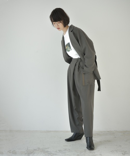 La SRIC（ラスリック）の「La SRIC / アシメテーパードPT【セットアップ可】（その他パンツ・レディース・カーキ/キャメル/ブラック・MEDIUM）」の5枚目の写真