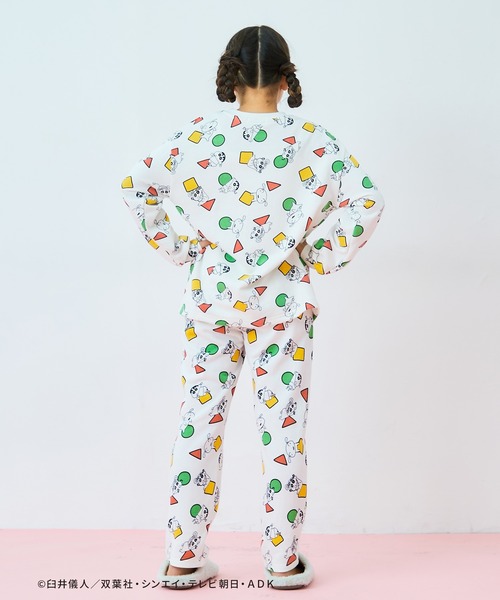 Honeys(ハニーズ)の「クレヨンしんちゃんルームウェア(上下セット)【WEB限定SSサイズ有】(ルームウェア/パジャマ・レディース・ホワイト/ミント/ラベンダー/杢グレー・S/M/L)」の6枚目の写真