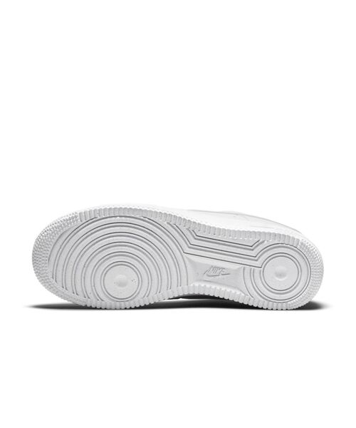 NIKE（ナイキ）の「ナイキ エア フォース 1 '07 ネクスト ネイチャー ウィメンズシューズ / Nike Air Force 1 '07 Next Nature Women's Shoes＜22-29cm 展開＞（スニーカー・レディース・ホワイト/ホワイト系その他2/ホワイト系その他3/ホワイト系その他4/クリーム/ホワイト系その他5/ホワイト系その他6・28.5/29/28/27/23.5/23/24.5/25/25.5/26.5/22/26/24/22.5/27.5）」の10枚目の写真