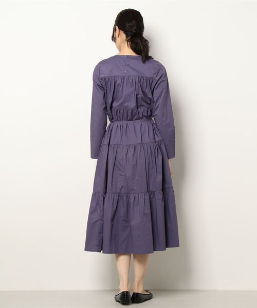 N.（N. Natural Beauty Basic）（エヌエヌナチュラルビューティーベーシック）の「ティアード長袖ワンピース（ワンピース・レディース・ブラック/イエロー/ブルー/ブラウン・MEDIUM）」の5枚目の写真