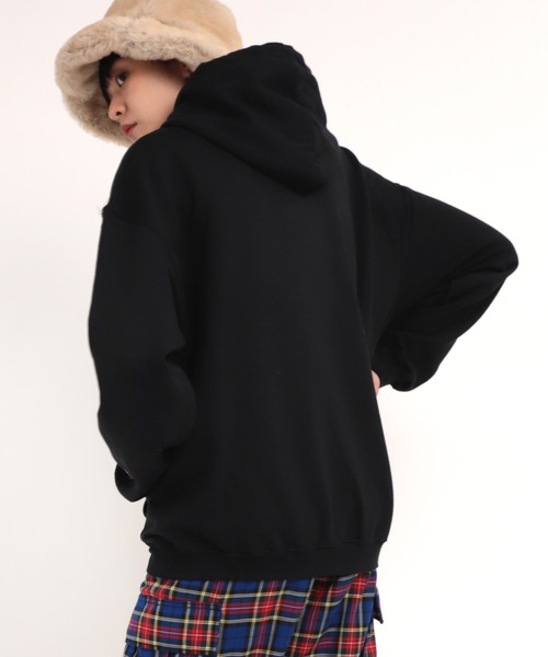 RNA（アールエヌエー）の「M1791 ガレージボクサープリントパーカー（パーカー・レディース・ブラック/モスグリーン/ラベンダー・MEDIUM）」の20枚目の写真