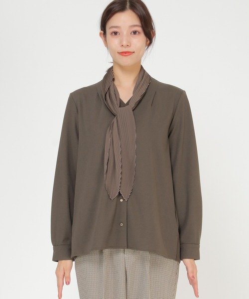 ikka(イッカ)の「プリーツタイ付きブラウス(シャツ/ブラウス・レディース・オフホワイト/チャコールグレー・M/L)」の8枚目の写真