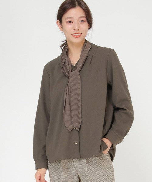 ikka(イッカ)の「プリーツタイ付きブラウス(シャツ/ブラウス・レディース・オフホワイト/チャコールグレー・M/L)」の21枚目の写真