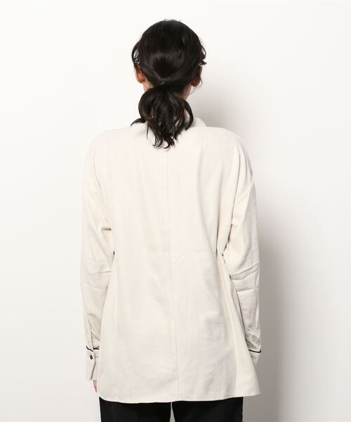 Shelly island（シェリーアイランド）の「配色ブザムバンドカラーシャツ（シャツ/ブラウス・レディース・ホワイト/マスタード・M）」の15枚目の写真