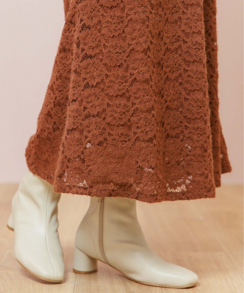 flower（フラワー）の「ウォームレーススカート（スカート・レディース・ブラウン/アイボリー・FREE）」の11枚目の写真