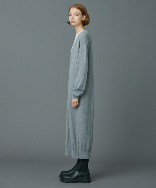 N.O.R.C（ノーク）の「ディープＶネックニットワンピース（ワンピース・レディース・ライトグレー/ブラック/トップグレー/ブラウン・S/M）」の7枚目の写真
