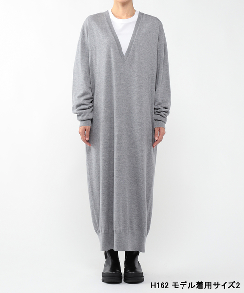 N.O.R.C（ノーク）の「ディープＶネックニットワンピース（ワンピース・レディース・ライトグレー/ブラック/トップグレー/ブラウン・S/M）」の16枚目の写真