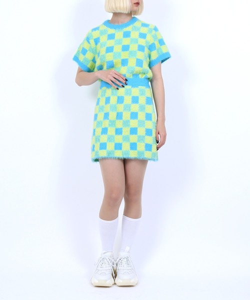 PUNYUS（プニュズ）の「ブロックチェック半袖ニット（ニット/セーター・レディース・ブラック/ブルー/グリーン・1/2/4/3）」の10枚目の写真