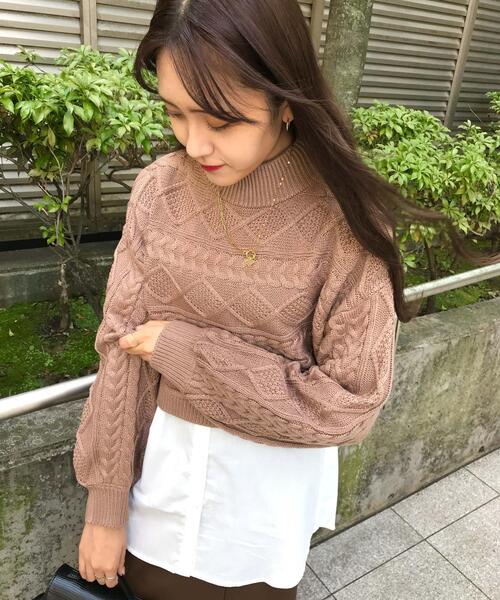 INGNI(イング)の「横編ケーブル柄ニット(ニット/セーター・レディース・イエロー/グリーン/モカ/ライトベージュ・M)」の12枚目の写真