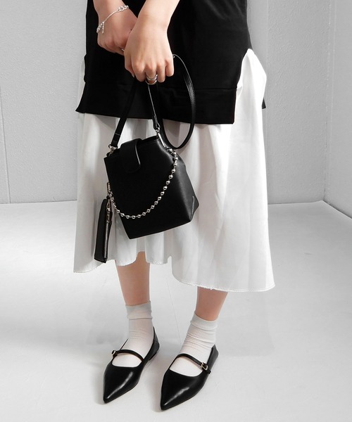 alala（アララ）の「メリージェーンポインテッドフラット（パンプス・レディース・シルバー/ブラック/ゴールド/ベージュ/カーキ・M/LL/S/L）」の9枚目の写真