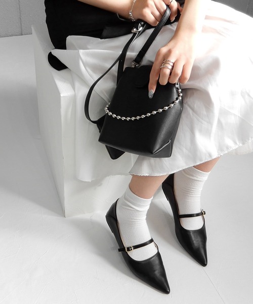 alala（アララ）の「メリージェーンポインテッドフラット（パンプス・レディース・シルバー/ブラック/ゴールド/ベージュ/カーキ・M/LL/S/L）」の12枚目の写真