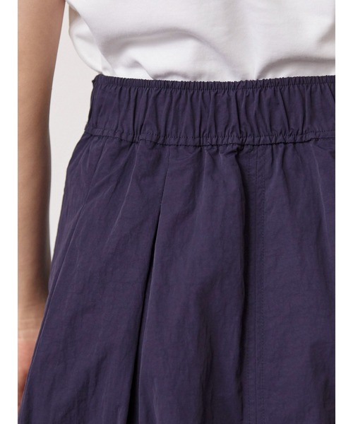 armonia(アルモニーア)の「armonia.ボリュームフレアスカート(スカート・レディース・ネイビー/オフホワイト/イエロー/オレンジ・FREE)」の6枚目の写真