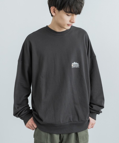 KRIFF MAYER(クリフメイヤー)の「OUTDOOR PRODUCTS × KRIFF MAYER コラボ クルーネック裏毛スウェットシャツトレーナー(スウェット・メンズ・オフホワイト/サックスブルー/チャコール・M/XL/L)」の18枚目の写真