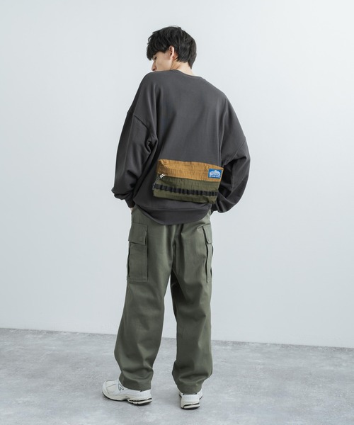 KRIFF MAYER(クリフメイヤー)の「OUTDOOR PRODUCTS × KRIFF MAYER コラボ クルーネック裏毛スウェットシャツトレーナー(スウェット・メンズ・オフホワイト/サックスブルー/チャコール・M/XL/L)」の15枚目の写真