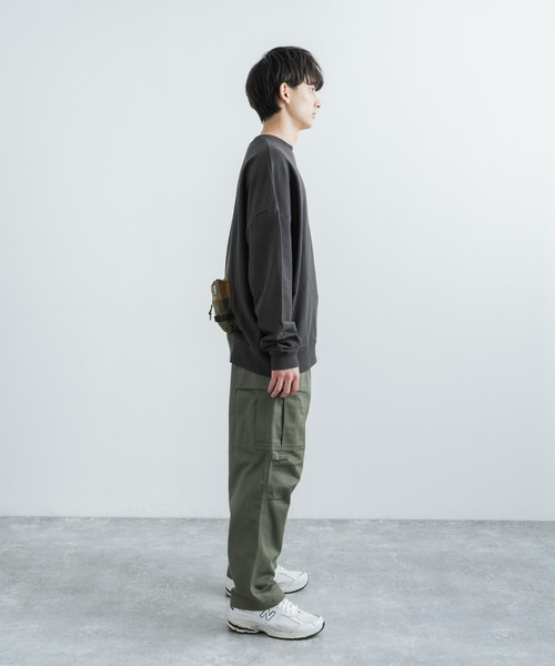 KRIFF MAYER(クリフメイヤー)の「OUTDOOR PRODUCTS × KRIFF MAYER コラボ クルーネック裏毛スウェットシャツトレーナー(スウェット・メンズ・オフホワイト/サックスブルー/チャコール・M/XL/L)」の10枚目の写真