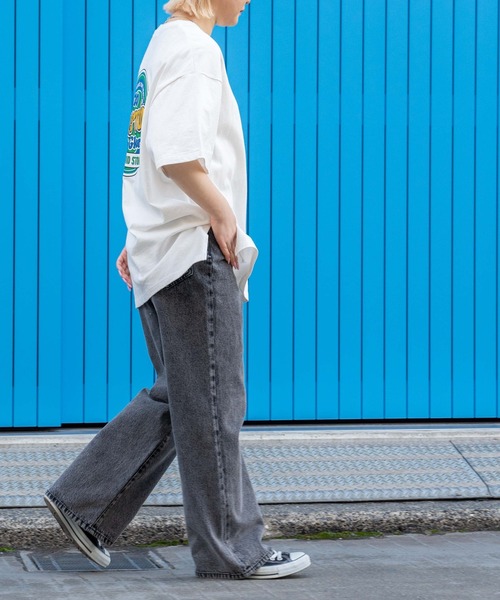 WEGO(ウィゴー)の「WEGO/グラフィックBIGT(Tシャツ/カットソー・レディース・ネイビー/オートミール/ホワイト/その他1/グリーン/ブルー・SMALL/MEDIUM)」の9枚目の写真