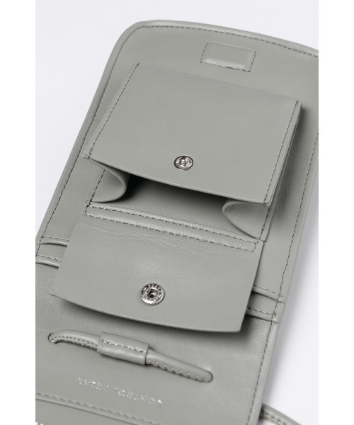 LA BELLE ETUDE（ラベルエチュード）の「【CONTROL FREAK】マルチウォレットショルダー（ショルダーバッグ・レディース・ブラック/アイボリー・FREE）」の16枚目の写真