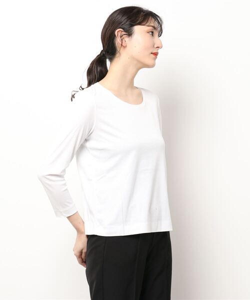 human woman(ヒューマンウーマン)の「オーガニックコットンスムース長袖Tシャツ(Tシャツ/カットソー・レディース・ホワイト/グレー・MEDIUM/LARGE)」の10枚目の写真