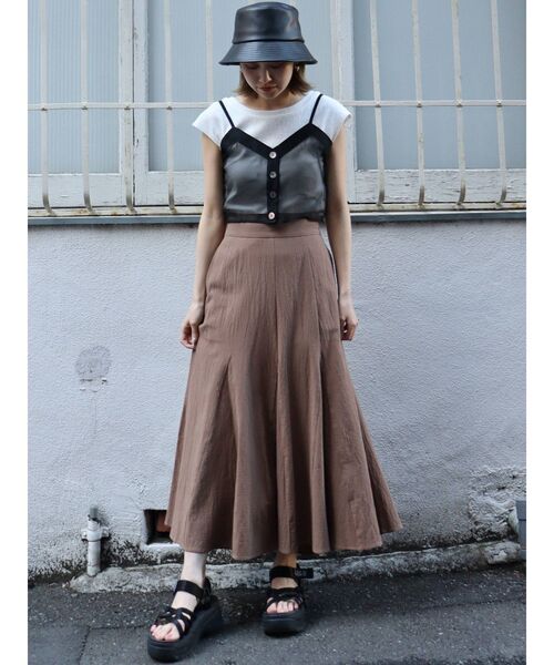 MURUA（ムルーア）の「ヴィーガンレザーバケットハット（ハット・レディース・ブラック/アイボリー・FREE）」の5枚目の写真