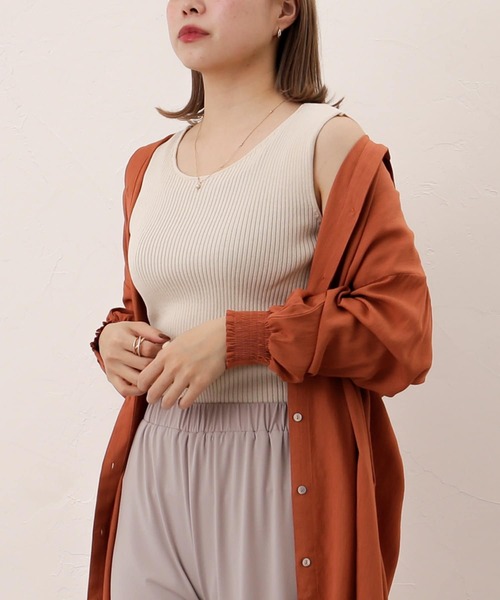 Thevon(ゼボン)の「シャリシャリ2WAYニットタンク(ニット/セーター・レディース・ブラック/ブルー/アイボリー/ミント/モカ・FREE)」の2枚目の写真
