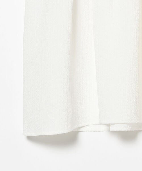 Ray BEAMS（レイビームス）の「Ray BEAMS / ギャザー キリカエ パフスリーブ ブラウス（シャツ/ブラウス・レディース・ブラック/ホワイト・ONE SIZE）」の9枚目の写真