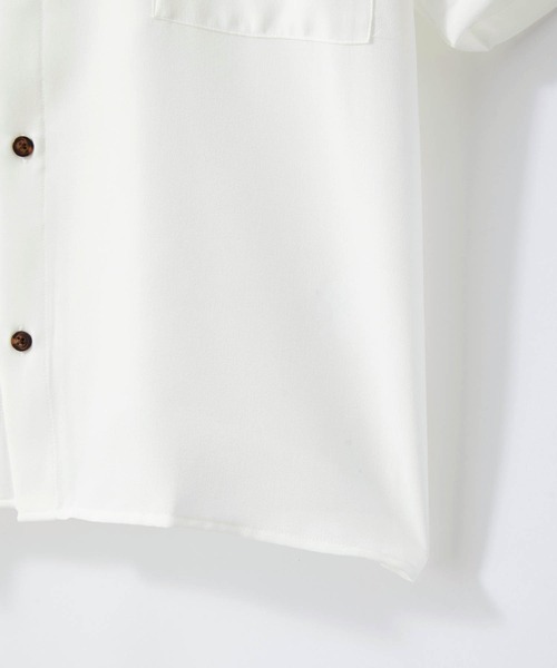 Craft Nicholson（クラフトニコルソン）の「ブライトポプリン リラックス バンドカラー 半袖シャツ（シャツ/ブラウス・メンズ・ライトグレー/ブラック/ベージュ/ネイビー/オフホワイト/パープル系その他/オレンジ系その他/スモークピンク/テラコッタ・S/M/L）」の21枚目の写真