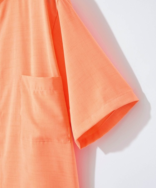 Craft Nicholson（クラフトニコルソン）の「ブライトポプリン リラックス バンドカラー 半袖シャツ（シャツ/ブラウス・メンズ・ライトグレー/ブラック/ベージュ/ネイビー/オフホワイト/パープル系その他/オレンジ系その他/スモークピンク/テラコッタ・S/M/L）」の13枚目の写真