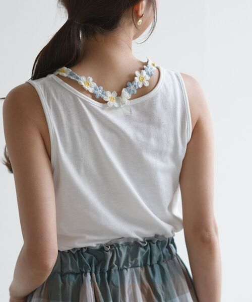 rps（アールピーエス）の「フラワーレースモチーフホルタータンクトップ（タンクトップ・レディース・ブラック/ネイビー/オフホワイト/オートミール・M）」の11枚目の写真