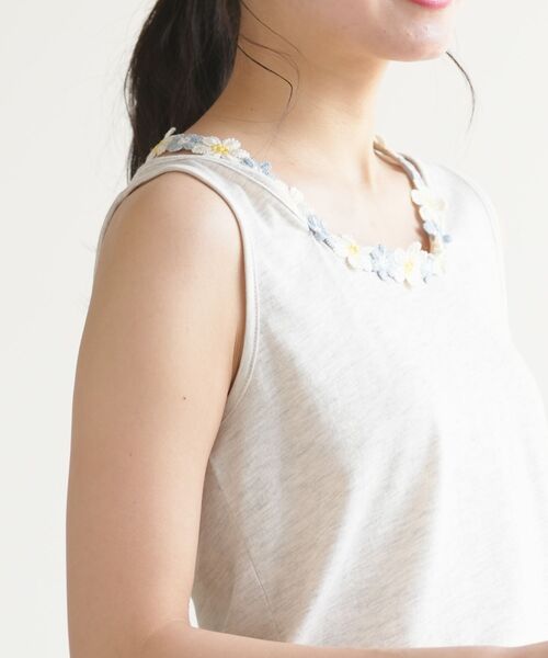 rps（アールピーエス）の「フラワーレースモチーフホルタータンクトップ（タンクトップ・レディース・ブラック/ネイビー/オフホワイト/オートミール・M）」の19枚目の写真