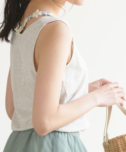 rps（アールピーエス）の「フラワーレースモチーフホルタータンクトップ（タンクトップ・レディース・ブラック/ネイビー/オフホワイト/オートミール・M）」の20枚目の写真