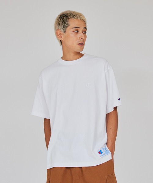 Champion(チャンピオン)の「【Champion/チャンピオン】メンズ アクションスタイル ショートスリーブTシャツ(Tシャツ/カットソー・メンズ・ホワイト/ブラック/ネイビー/グレー/ゴールド/レッド系その他4/ブルー/パープル/ダークグリーン/ロイヤルブルー/オレンジ系その他/オートミール/ヘザーグレー/レモンイエロー/アクア・MEDIUM/LARGE/X-LARGE/SMALL/XX-LARGE)」の1枚目の写真