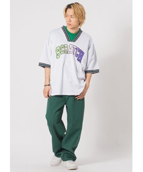 RE730(アールイーセブンサーティー)の「RE730 カラフルなベースボールシャツ ビッグシルエット(Tシャツ/カットソー・メンズ・ホワイト/ブラック/ブルー・MEDIUM/LARGE/X-LARGE)」の6枚目の写真