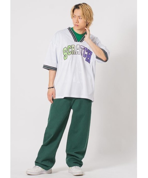 RE730(アールイーセブンサーティー)の「RE730 カラフルなベースボールシャツ ビッグシルエット(Tシャツ/カットソー・メンズ・ホワイト/ブラック/ブルー・MEDIUM/LARGE/X-LARGE)」の8枚目の写真