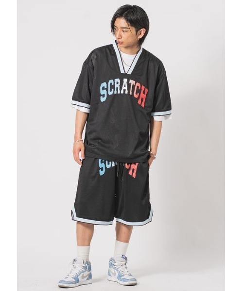 RE730(アールイーセブンサーティー)の「RE730 カラフルなベースボールシャツ ビッグシルエット(Tシャツ/カットソー・メンズ・ホワイト/ブラック/ブルー・MEDIUM/LARGE/X-LARGE)」の16枚目の写真