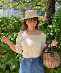 ECLIN（エクラン）の「スクエアネックパフスリーブブラウス（シャツ/ブラウス・レディース）」