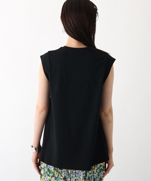 OPAQUE.CLIP(オペークドットクリップ)の「◆Aラインフレンチスリーブカットソー【WEB限定カラー・サイズ】(Tシャツ/カットソー・レディース・ブラック/ブラウン系その他5/ホワイト系/黄緑系・40/38/42/36)」の7枚目の写真